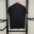 Liverpool Sonderedition Schwarz & Gold 2025/26