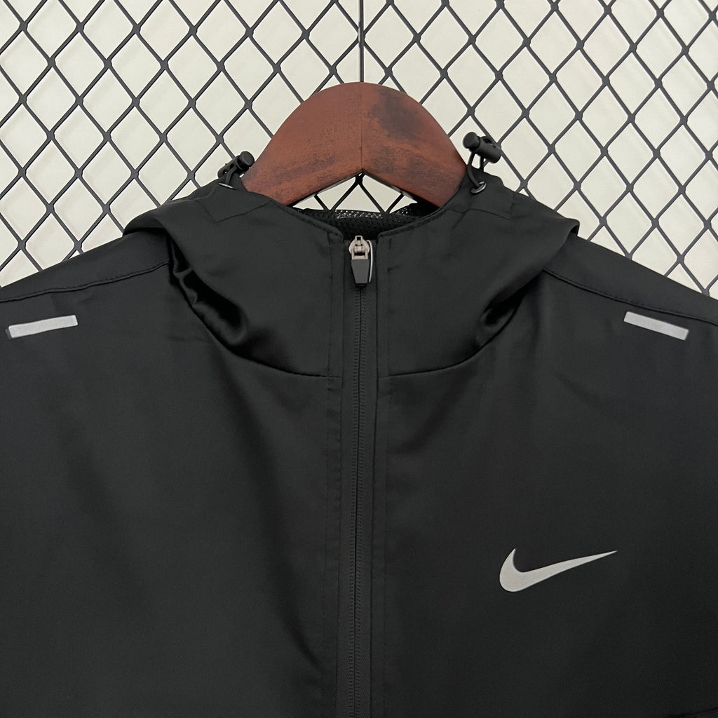 Nike Windbreaker Black