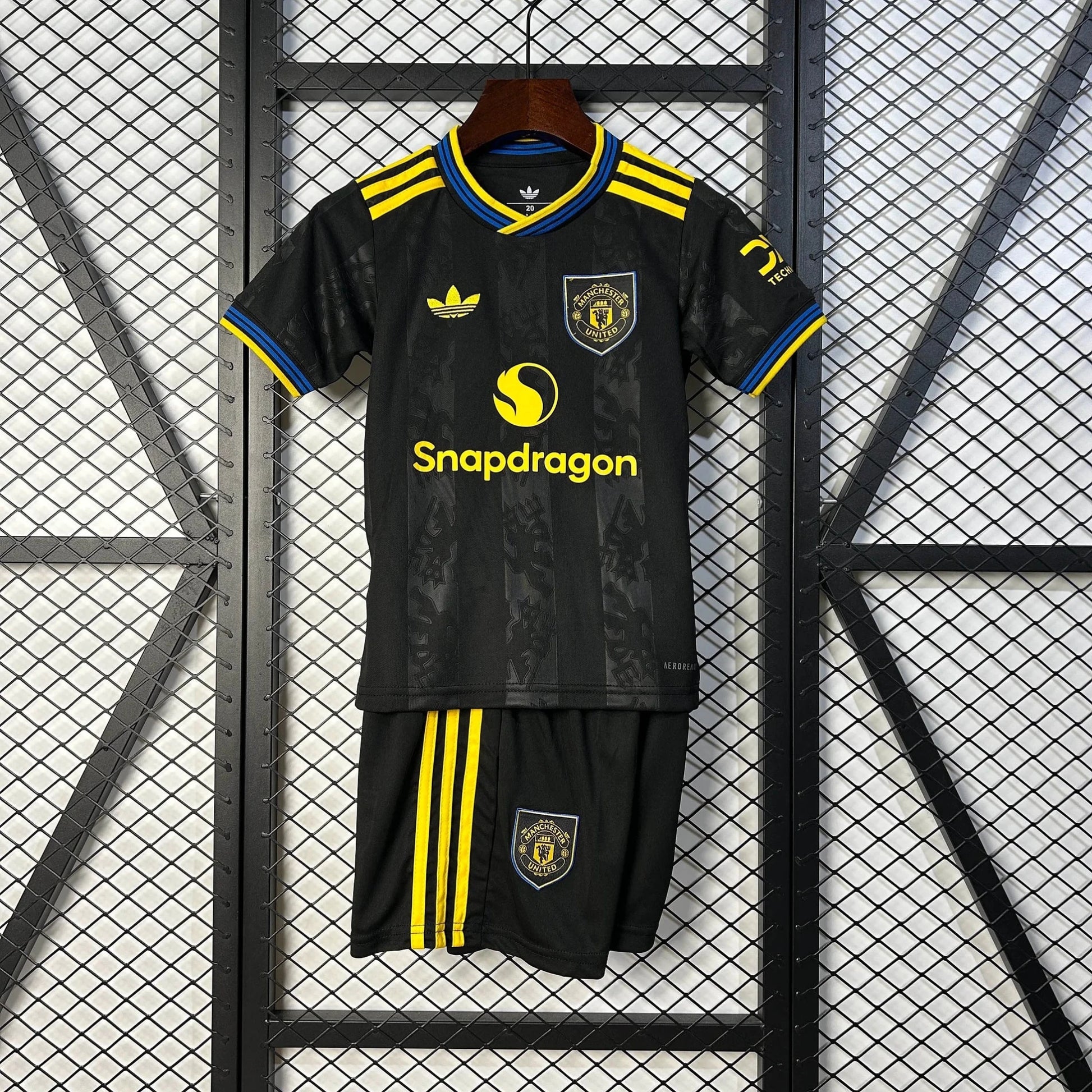 Man United 2025 Third Jersey Kids