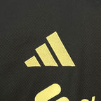 Liverpool Sonderedition Schwarz & Gold 2025/26