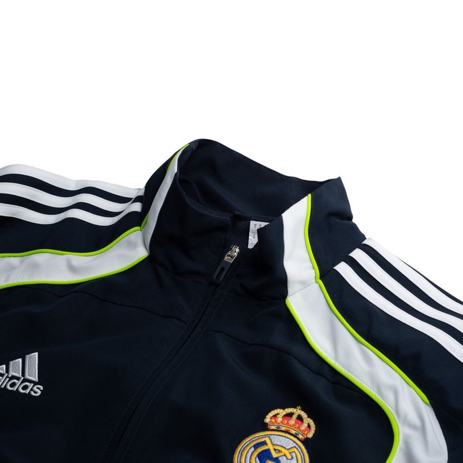 Real Madrid Vintage Jacke 2006