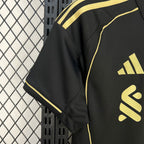 Liverpool Sonderedition Schwarz & Gold 2025/26