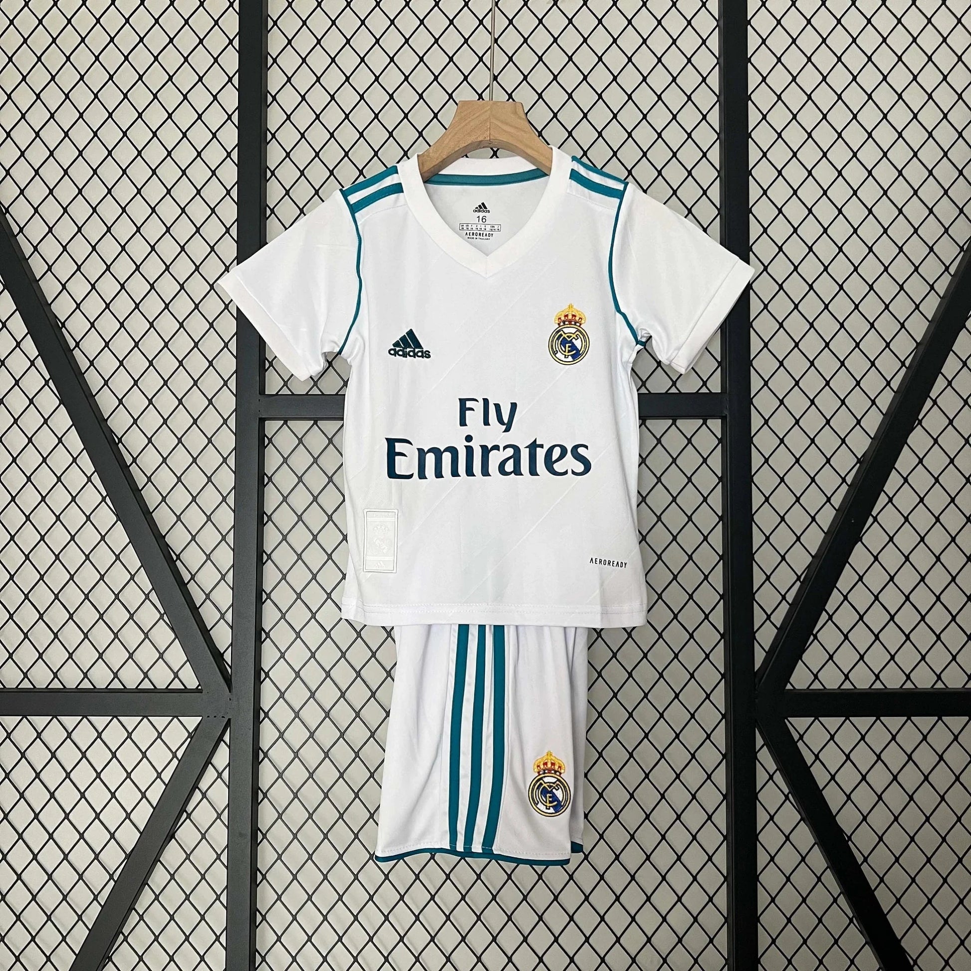 Real Madrid 2017 Home Jersey Kids