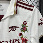 Arsenal Drittes Trikot Gestickte Blumen 2025/26