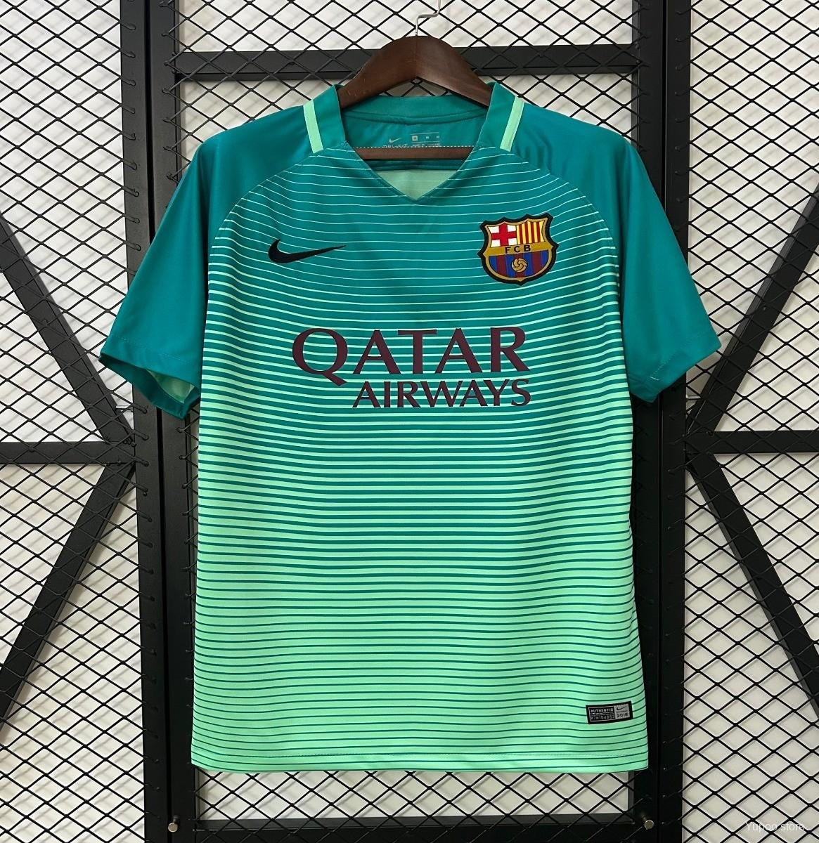Barcelona Drittes Trikot 2016/17