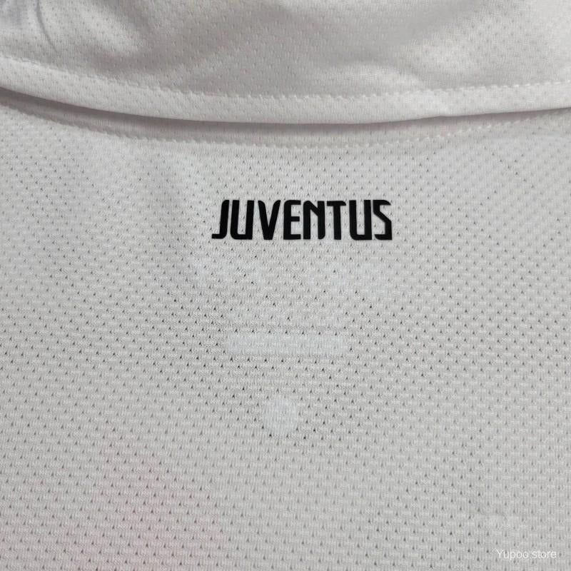 Juventus Away 2010/11