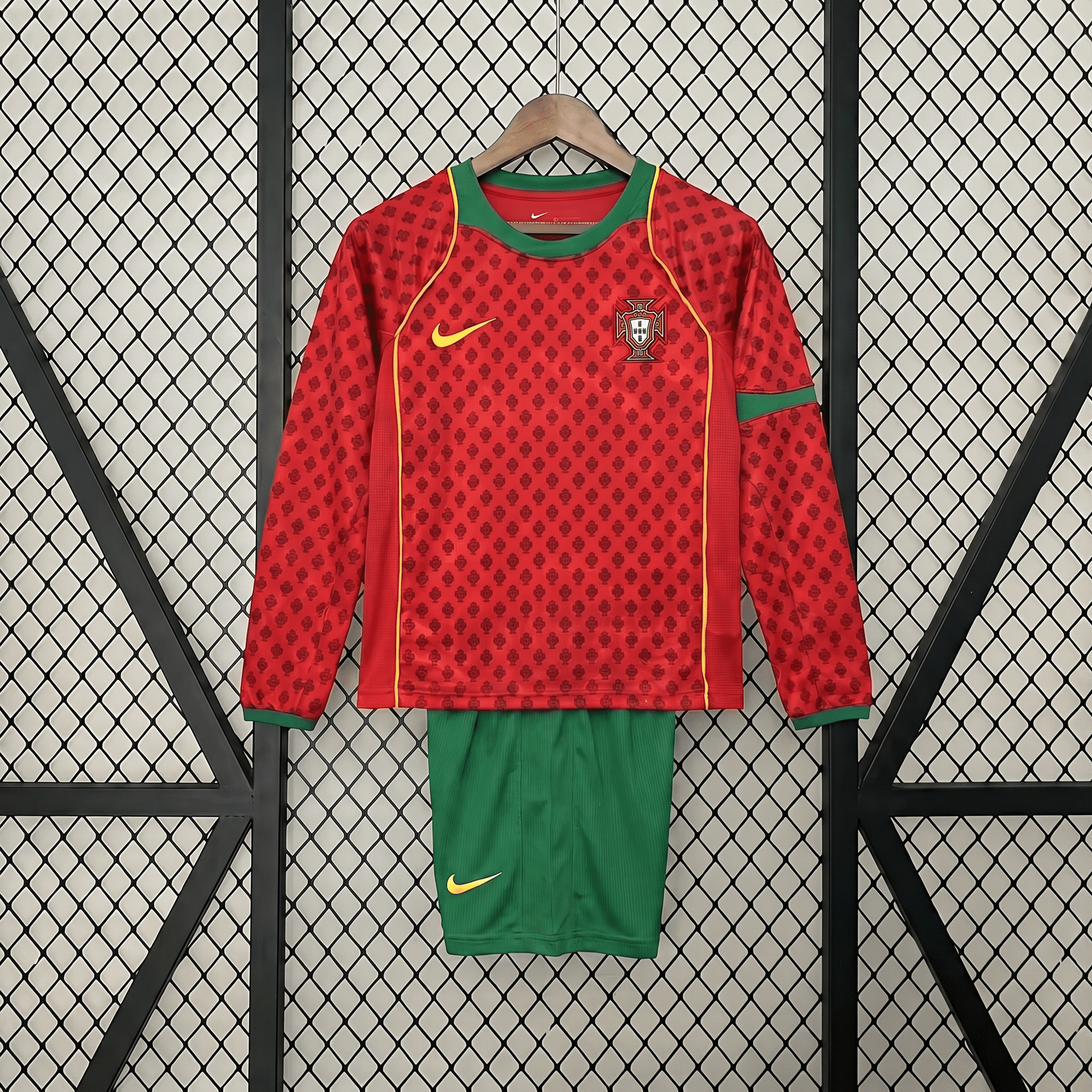 Portugal 2004 Home L/S Jersey Kids